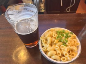 Mac & cheese and a pint at Dudley's