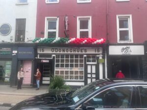 Exterior of O'Donoghue's. Yes, there's always this much traffic.